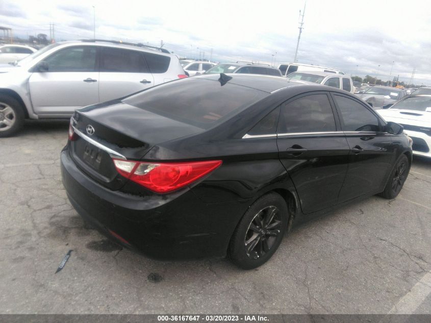 2013 HYUNDAI SONATA GLS PZEV - 5NPEB4AC1DH710114