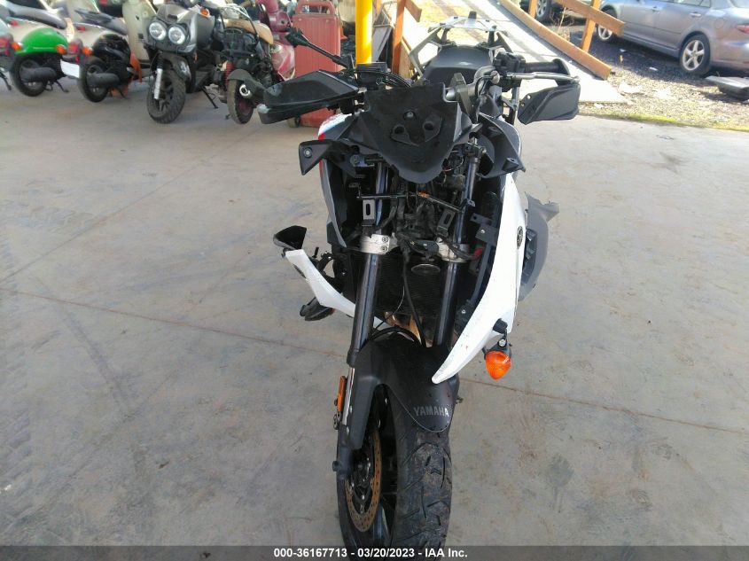 2019 YAMAHA MTT09 C JYARN60YXKA000355