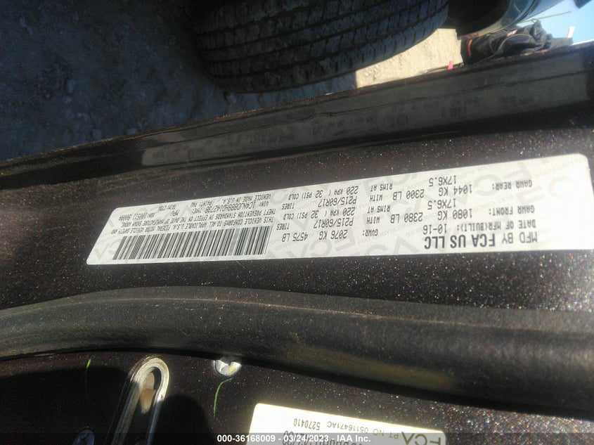 VIN 1C4NJDBB8HD142738 2017 JEEP COMPASS SPORT