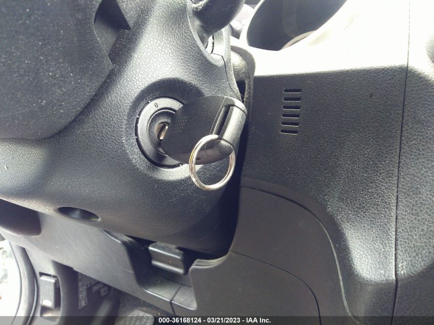 2013 HONDA FIT - JHMGE8H32DC036997