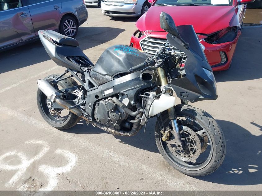 2004 SUZUKI GSX-R750 K - JS1GR7JA042102469
