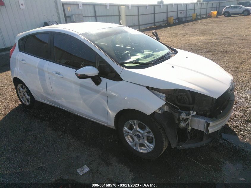 2015 FORD FIESTA SE - 3FADP4EJ3FM107982