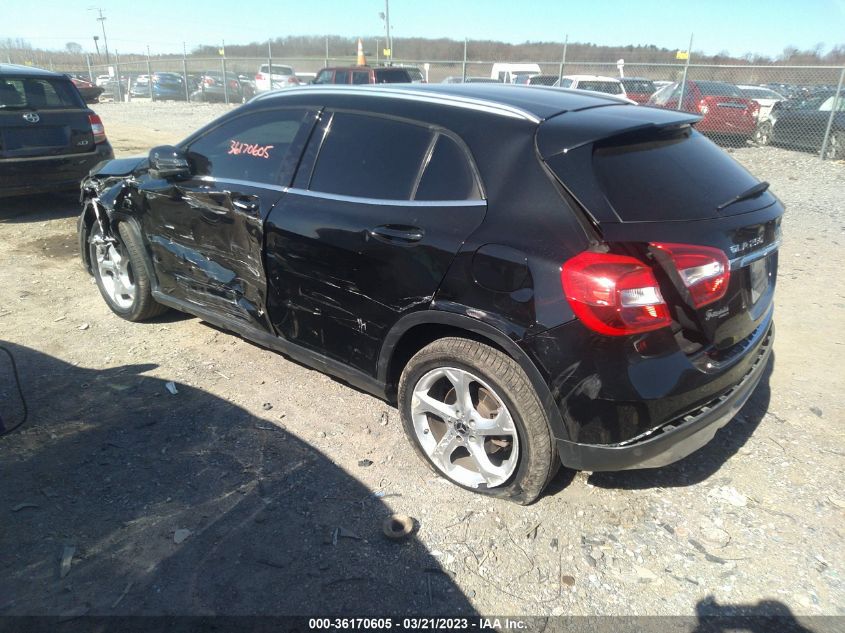 2018 MERCEDES-BENZ GLA GLA 250 - WDCTG4GB5JJ517128