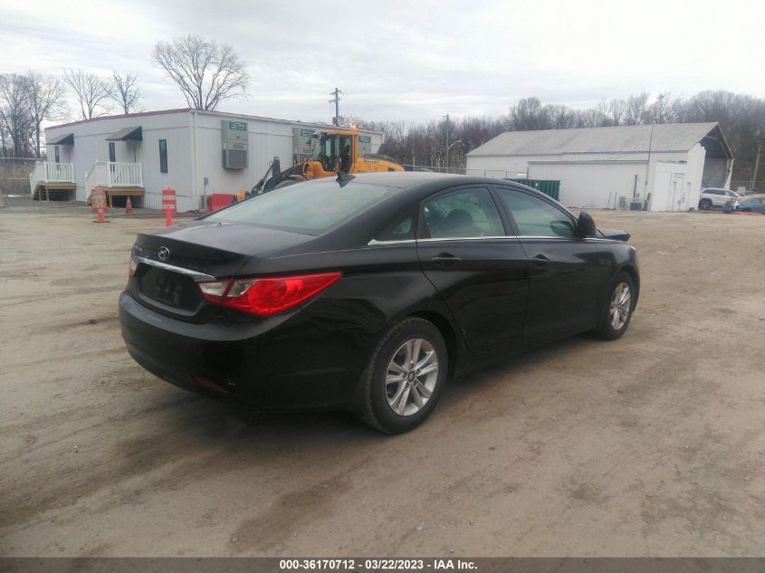 VIN 5NPEB4AC7DH790857 2013 HYUNDAI SONATA no.4