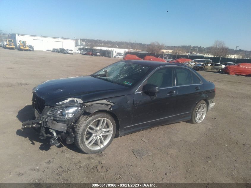 2014 MERCEDES-BENZ C-CLASS C 300 - WDDGF8AB9EA894017