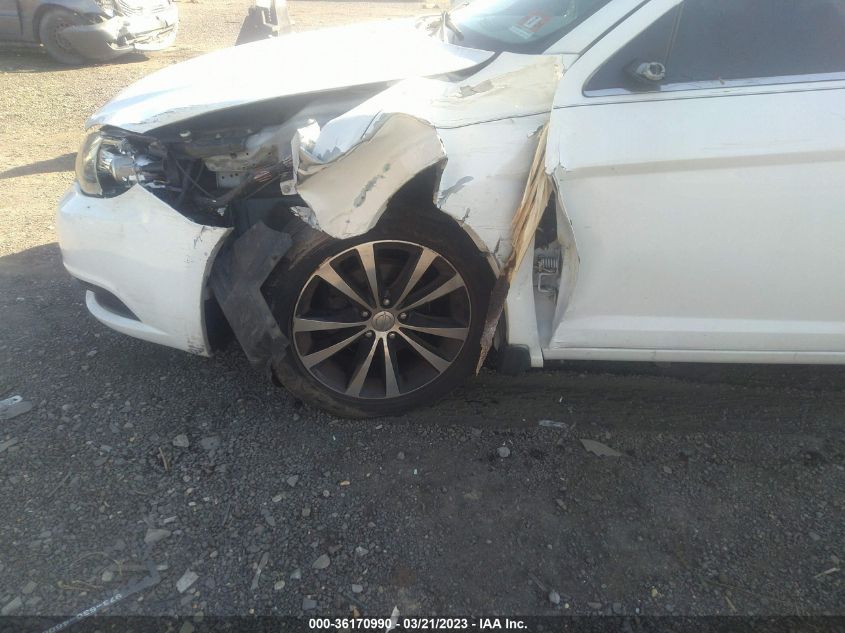 2014 CHRYSLER 200 TOURING - 1C3CCBBB0EN132219