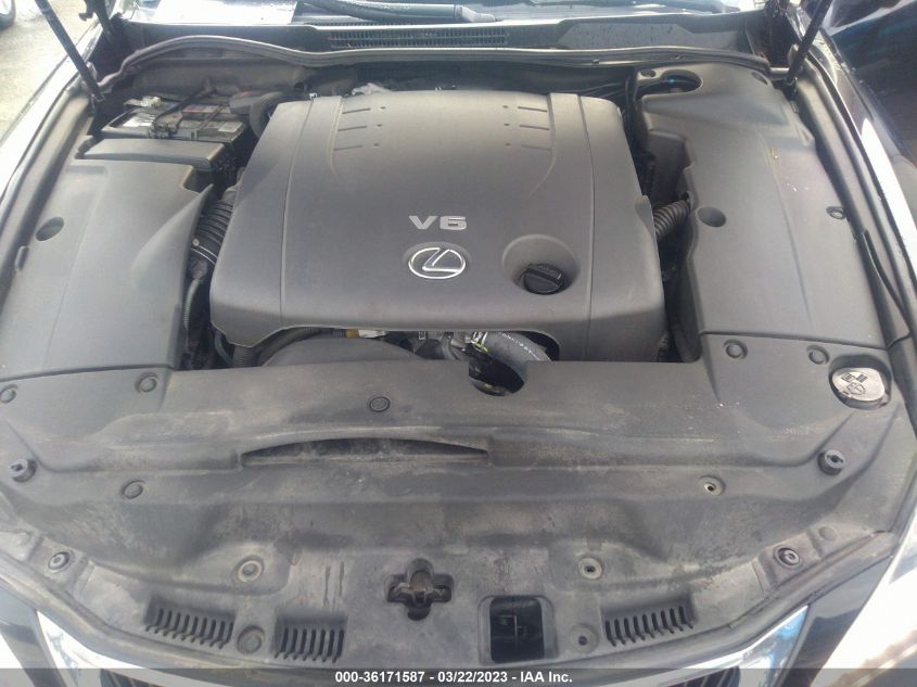 2014 LEXUS IS 250C JTHFF2C27E2529831
