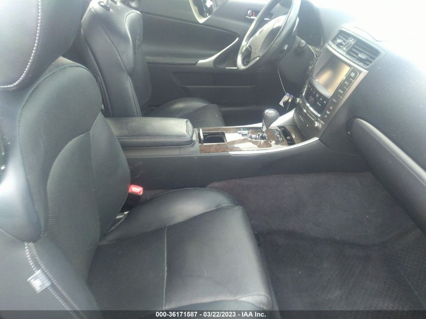 2014 LEXUS IS 250C JTHFF2C27E2529831