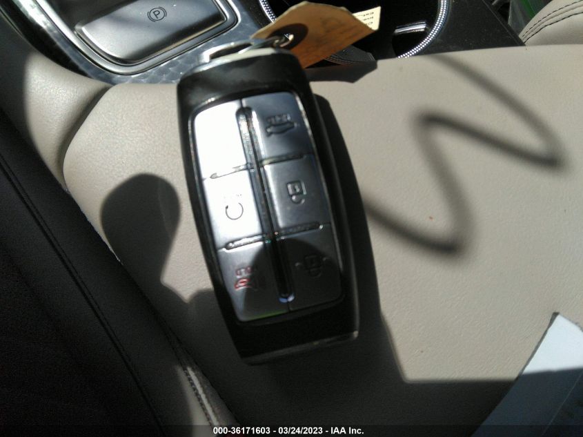 2022 GENESIS G70 3.3T KMTG54TE7NU083121