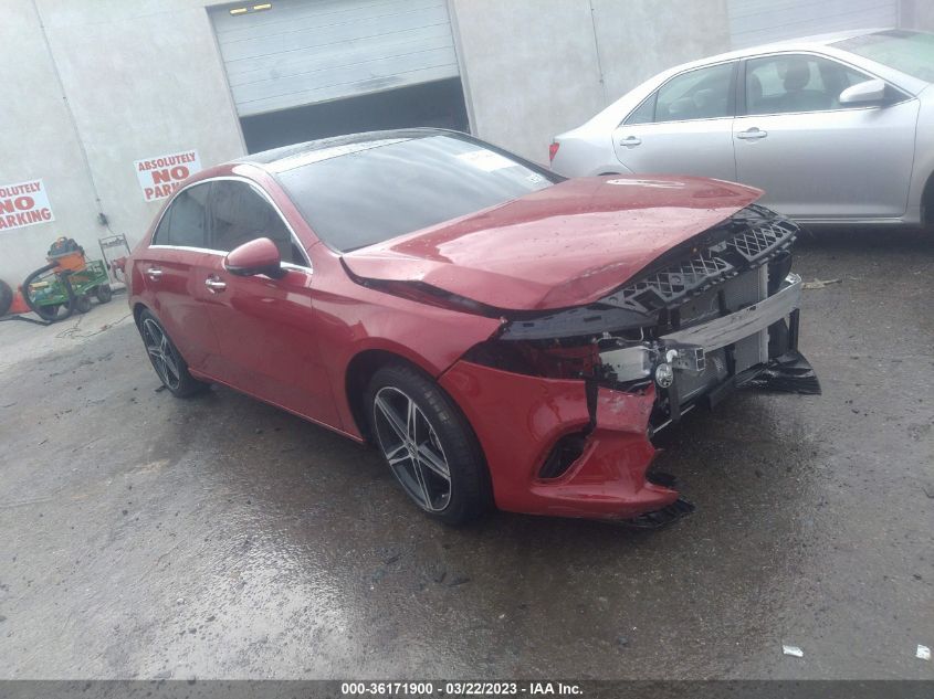 2022 MERCEDES-BENZ A-CLASS A 220 - W1K3G4FB0NJ356383
