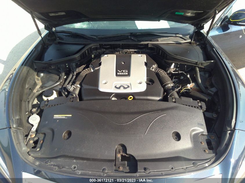 2015 INFINITI Q70 - JN1BY1AR2FM560885