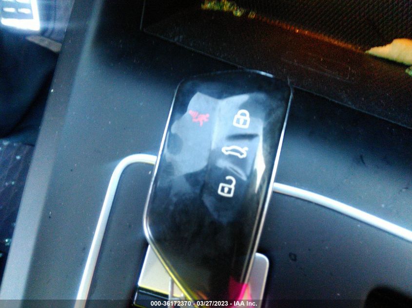 2022 VOLKSWAGEN GOLF R WVWEB7CD1NW211347
