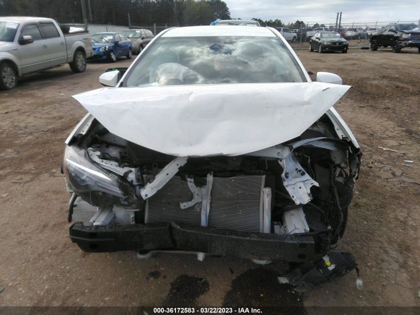 2018 TOYOTA COROLLA L/LE/XLE/SE/XSE - 5YFBURHE5JP847945