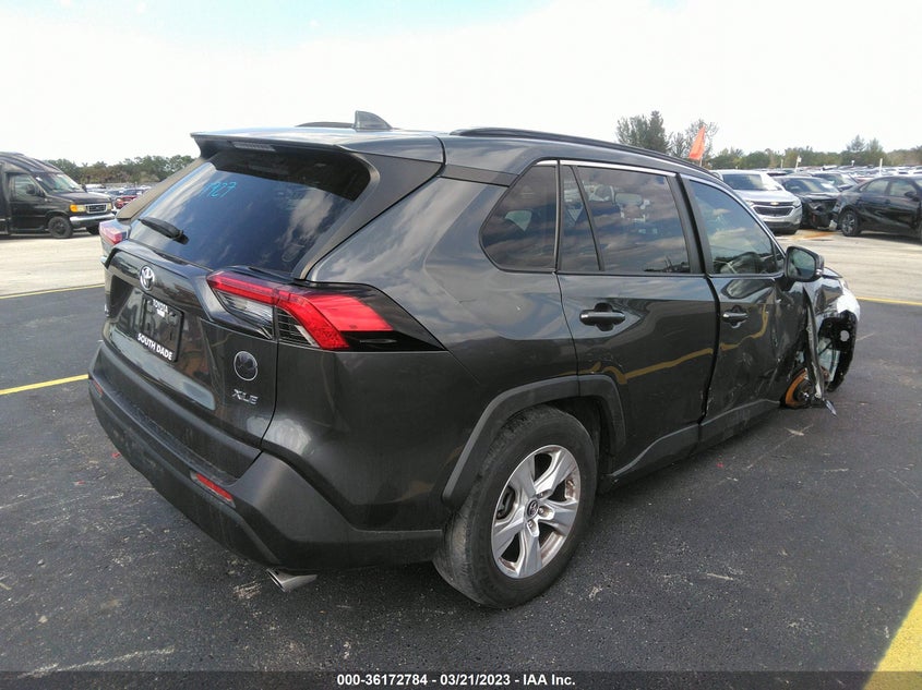VIN JTMW1RFV8KD033838 2019 TOYOTA RAV4 XLE