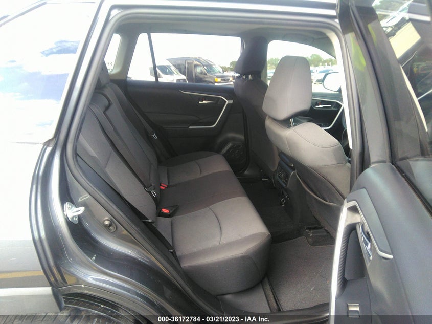 VIN JTMW1RFV8KD033838 2019 TOYOTA RAV4 XLE