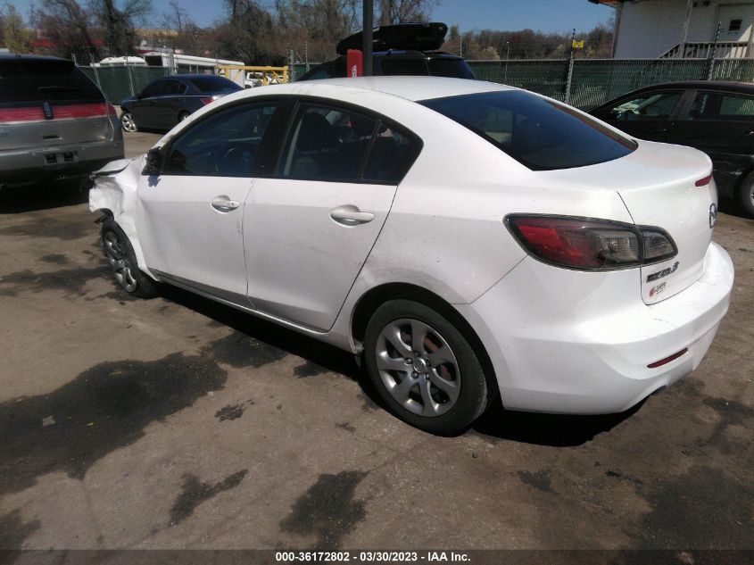 2013 MAZDA MAZDA3 I SPORT - JM1BL1UP2D1835935