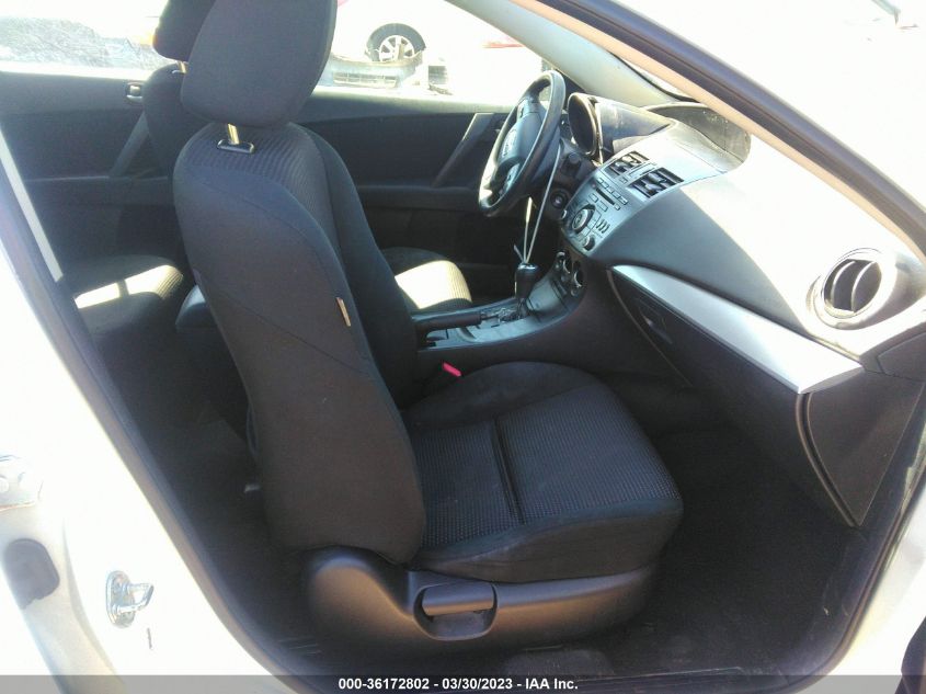 2013 MAZDA MAZDA3 I SPORT - JM1BL1UP2D1835935