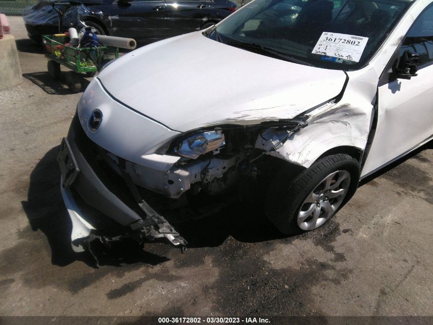 2013 MAZDA MAZDA3 I SPORT - JM1BL1UP2D1835935