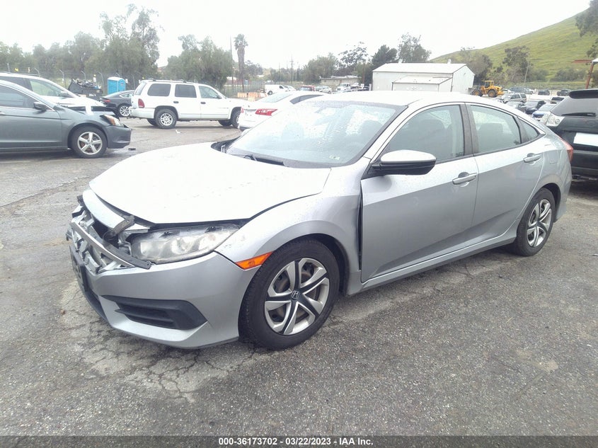 VIN 2HGFC2F52HH555962 2017 HONDA CIVIC SEDAN LX