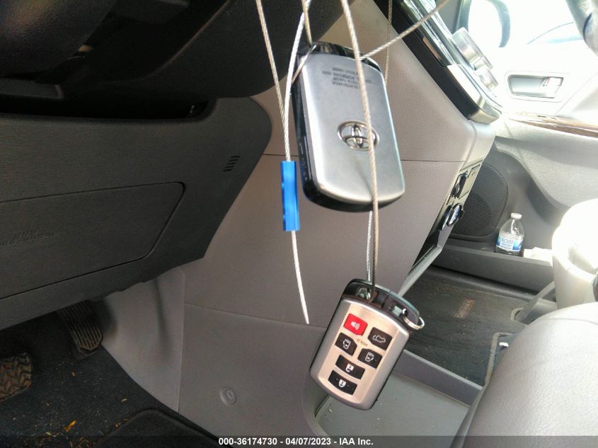 2019 TOYOTA SIENNA XLE AUTO ACCESS - 5TDYZ3DC7KS982334