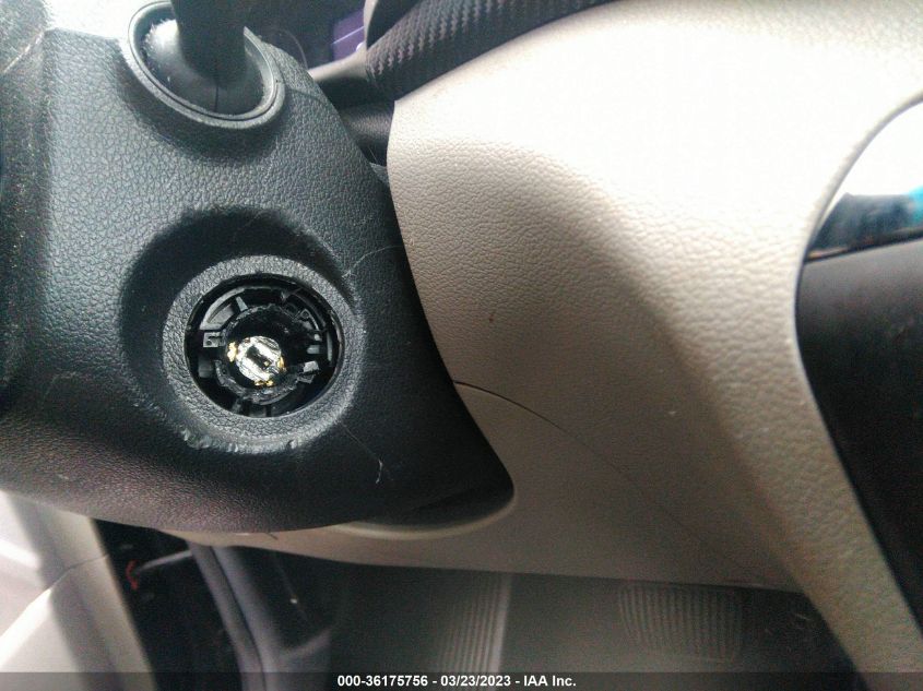 2019 HYUNDAI TUCSON SE - KM8J2CA41KU869831
