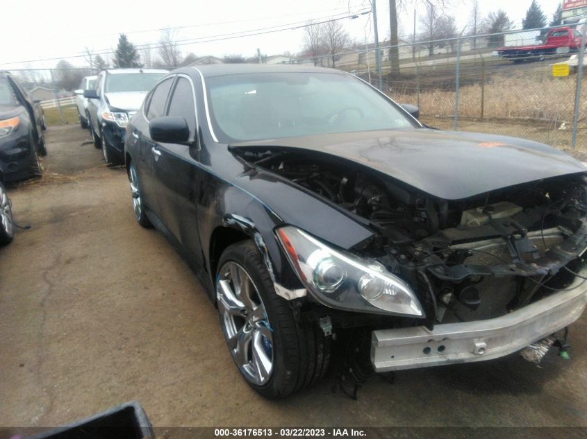 2013 INFINITI M56 - JN1AY1AR0DM590069