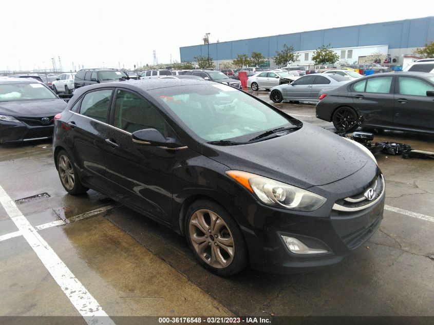 2013 HYUNDAI ELANTRA GT - KMHD35LE3DU045103