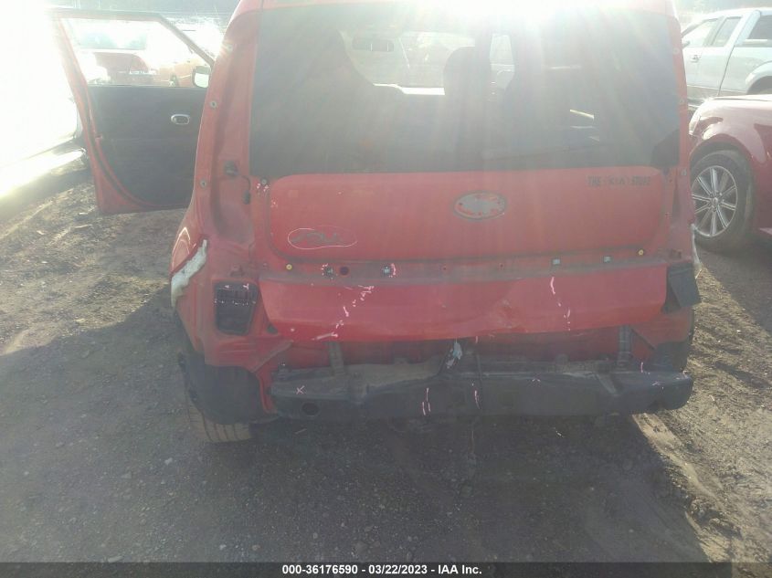2014 KIA SOUL + - KNDJP3A55E7743196