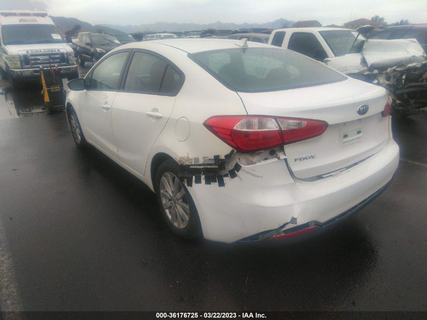 2016 KIA FORTE LX - KNAFX4A64G5461521