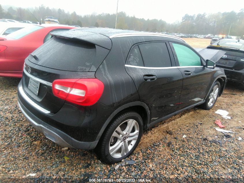 VIN WDCTG4EB0JJ435911 2018 MERCEDES-BENZ GLA no.4