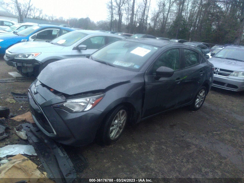 VIN 3MYDLBYV6JY323563 2018 TOYOTA YARIS IA