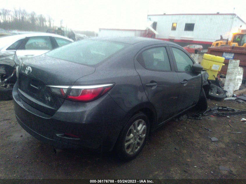 VIN 3MYDLBYV6JY323563 2018 TOYOTA YARIS IA