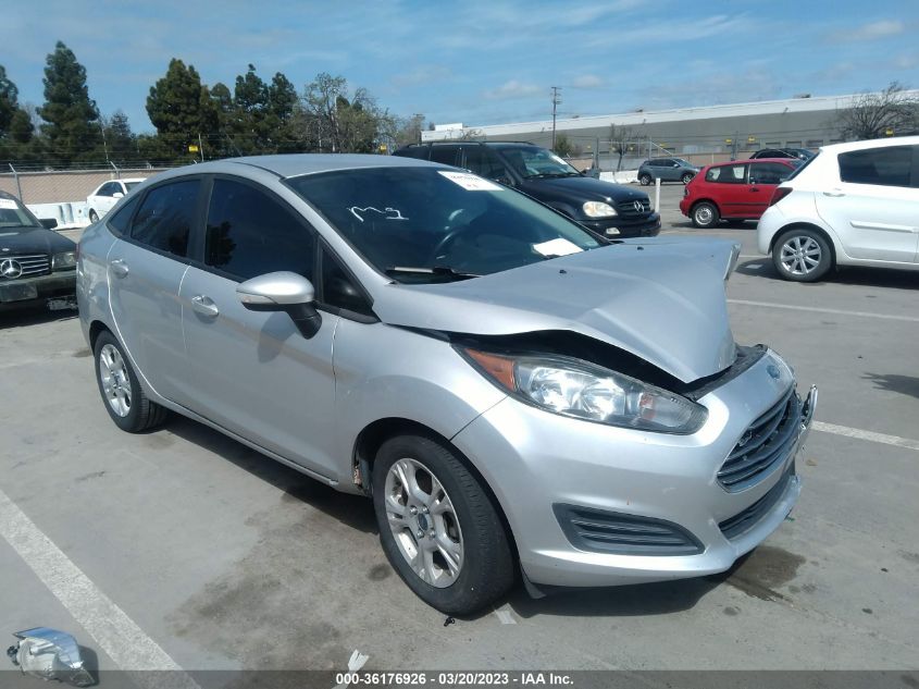 2015 FORD FIESTA SE - 3FADP4BJ8FM130114