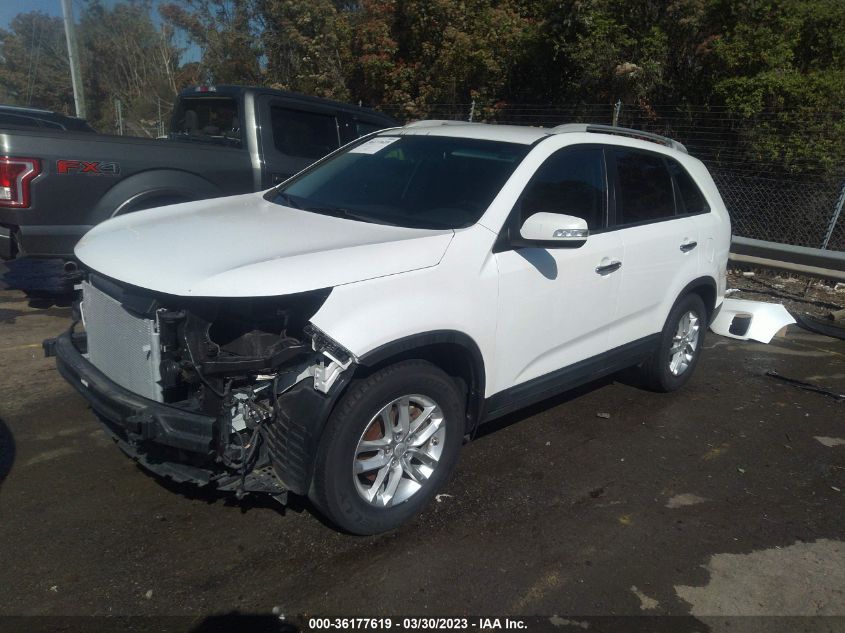 2015 KIA SORENTO LX - 5XYKT4A63FG630494