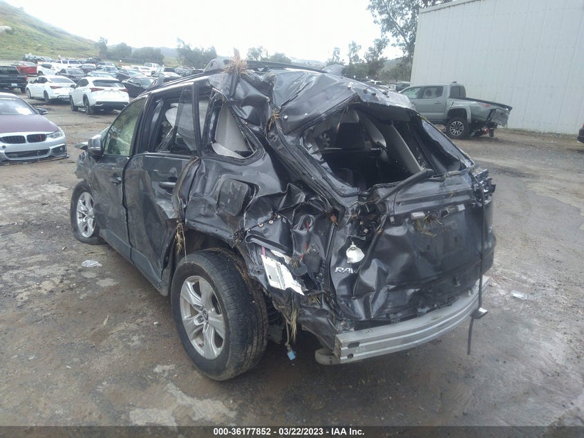 VIN JTMW1RFV0KD005984 2019 TOYOTA RAV4 XLE
