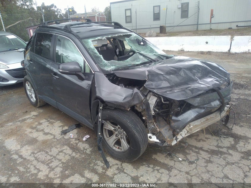 VIN JTMW1RFV0KD005984 2019 TOYOTA RAV4 XLE