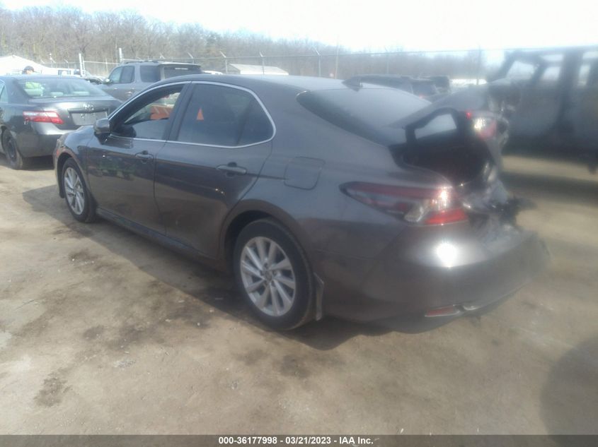 2022 TOYOTA CAMRY LE - 4T1C11AK0NU704971