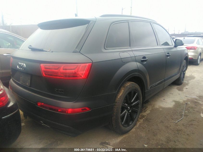 WA1LAAF70HD030618 2017 AUDI Q7, photo no. 4