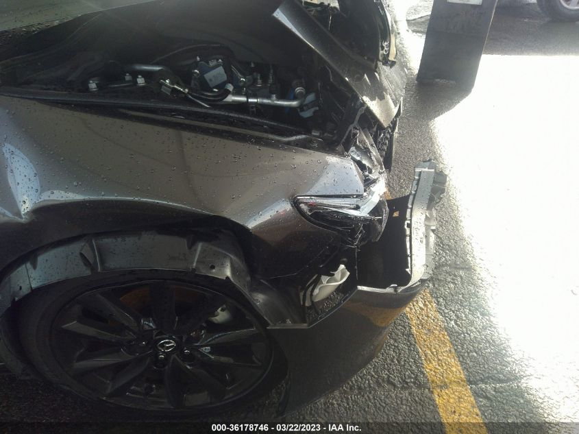 2022 MAZDA MAZDA3 HATCHBACK PREMIUM JM1BPBML2N1517290