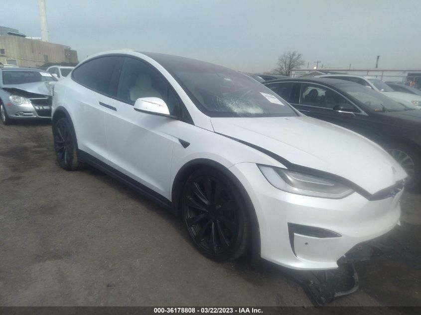 2022 TESLA MODEL X PLAID - 7SAXCBE68NF346310