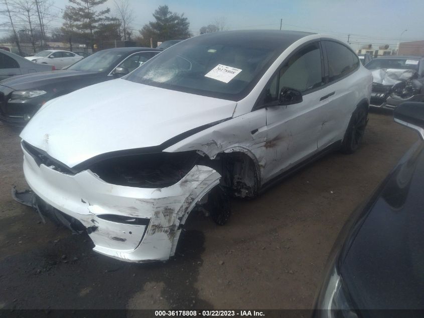 2022 TESLA MODEL X PLAID - 7SAXCBE68NF346310