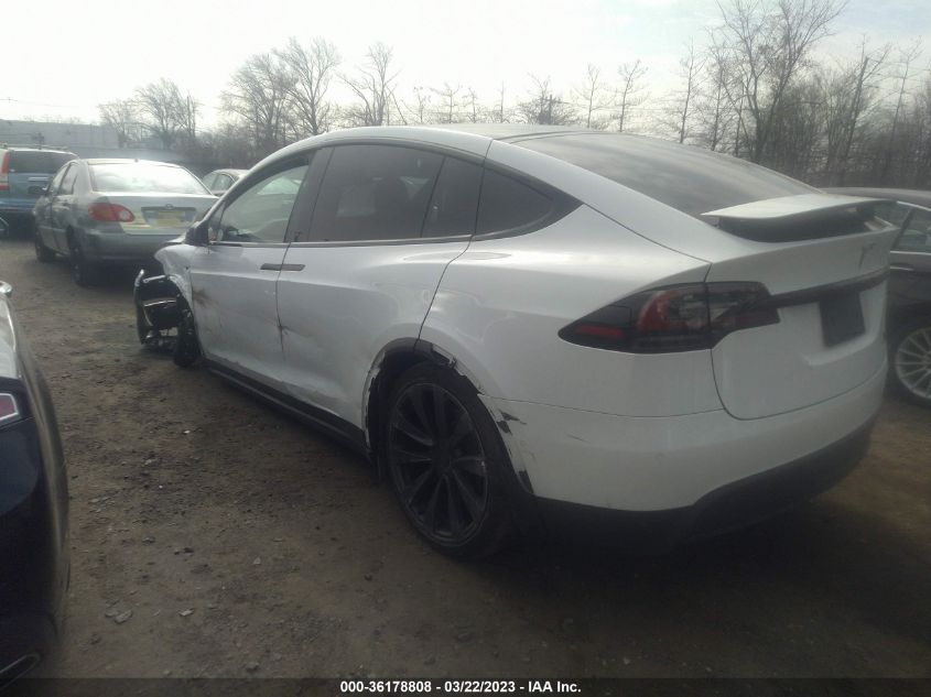 2022 TESLA MODEL X PLAID - 7SAXCBE68NF346310