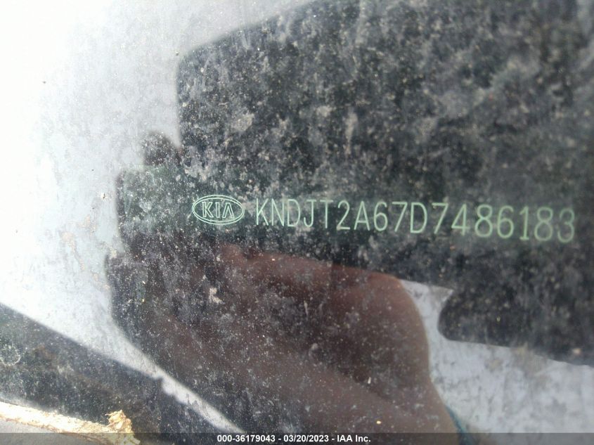 2013 KIA SOUL + - KNDJT2A67D7486183