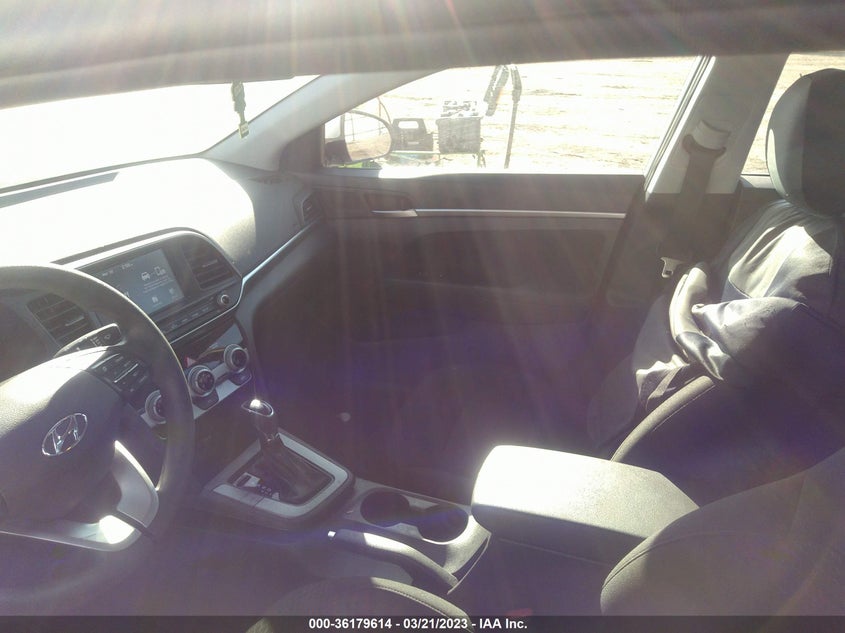 VIN 5NPD84LF0KH428576 2019 HYUNDAI ELANTRA SEL
