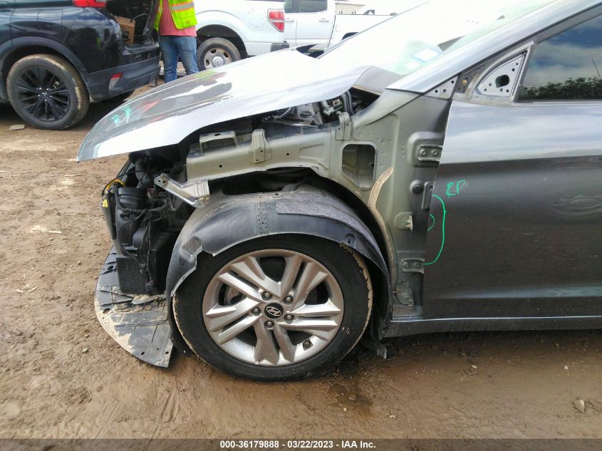 2019 HYUNDAI ELANTRA SEL - 5NPD84LF0KH477583