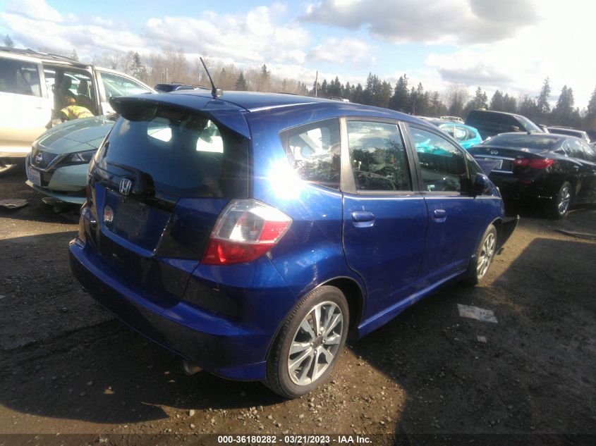2013 HONDA FIT SPORT - JHMGE8H56DC052265
