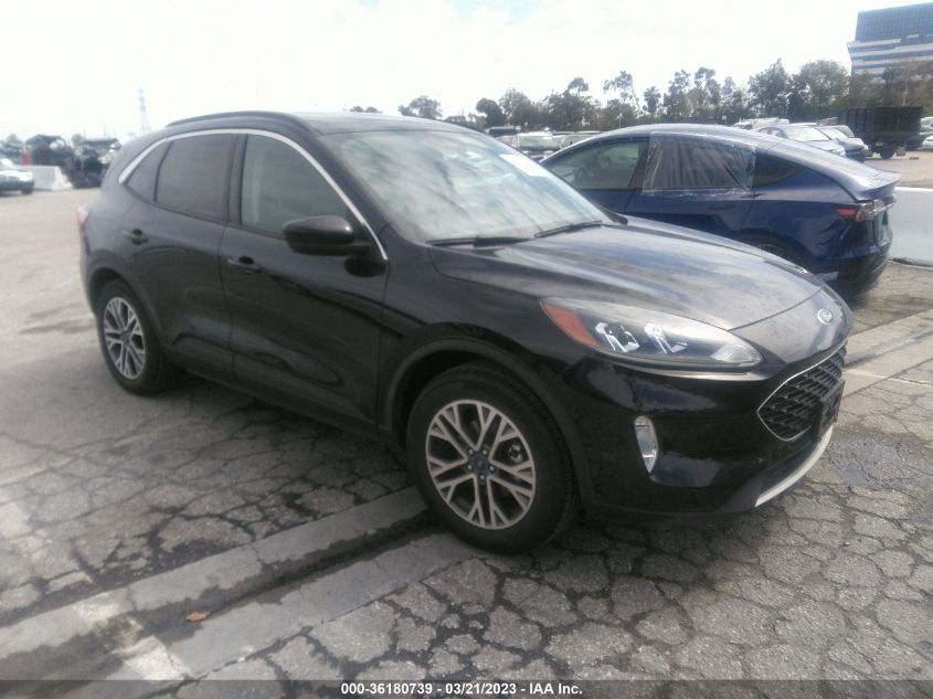 2020 FORD ESCAPE SEL - 1FMCU0H60LUA11387