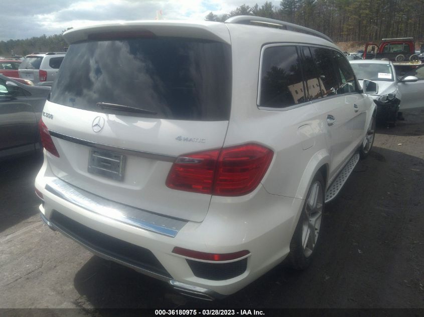 2015 MERCEDES-BENZ GL-CLASS GL 550 4JGDF7DE9FA551914