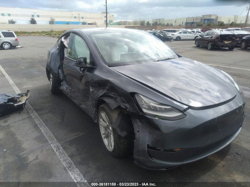 2021 TESLA MODEL Y LONG RANGE - 5YJYGDEE7MF304475