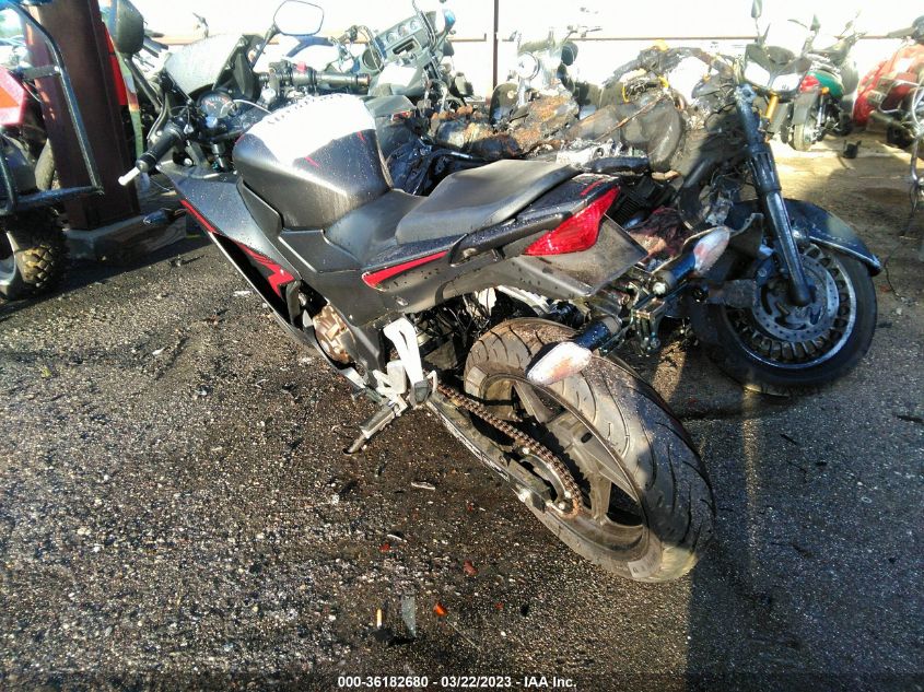 2022 HONDA CBR300 R MLHNC5109N5800151